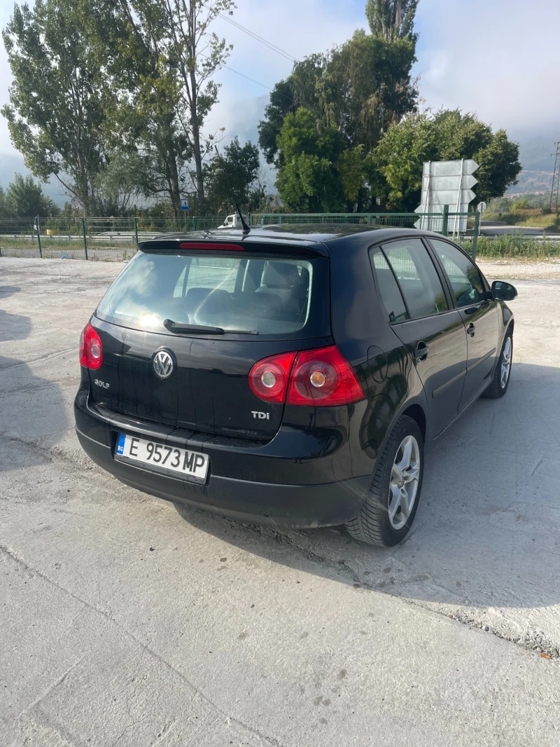 VW Golf, снимка 4 - Автомобили и джипове - 47157597