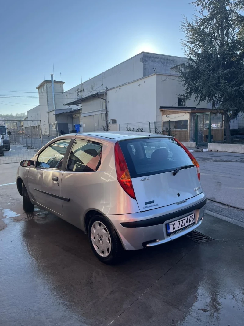 Fiat Punto 1.2 Benzin Automat, снимка 3 - Автомобили и джипове - 48474003