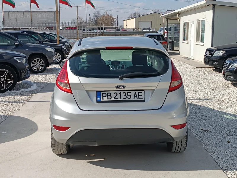 Ford Fiesta 1.4 d, снимка 6 - Автомобили и джипове - 49222316