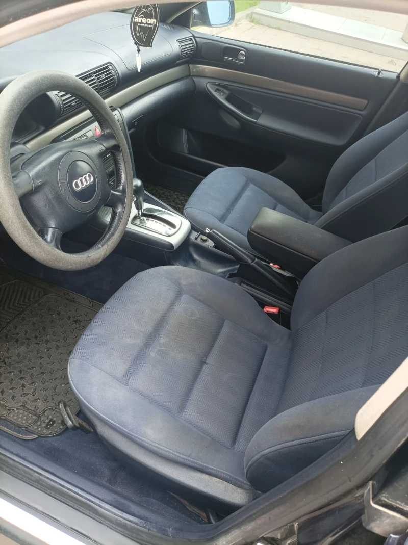 Audi A4 Фейслифт авант 1.8 125кс, снимка 8 - Автомобили и джипове - 51671835