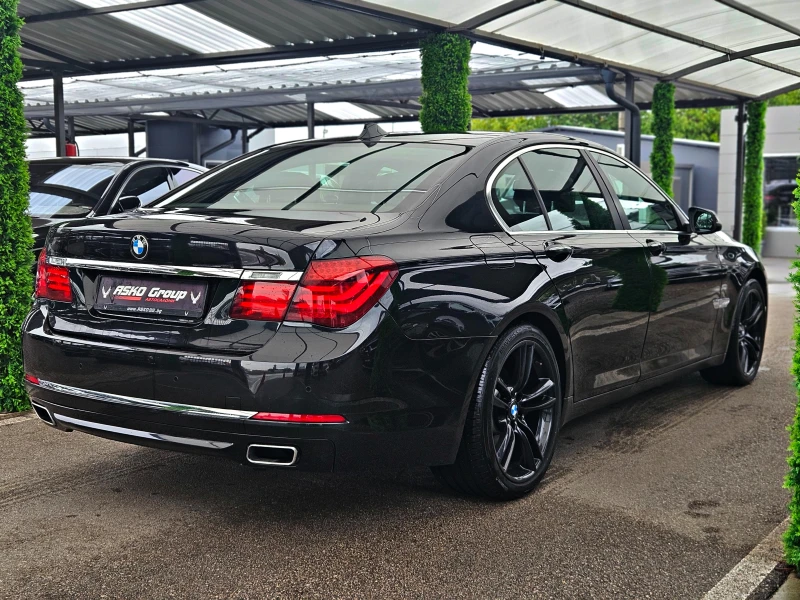 BMW 740 XD/FACE/GERMANY/DISTR/HEAD UP/ВАКУУМ/CAMERA/ПОДГРЕ, снимка 5 - Автомобили и джипове - 51989537