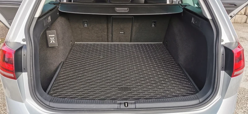VW Golf 7         4-motion Distronic, снимка 15 - Автомобили и джипове - 52356466