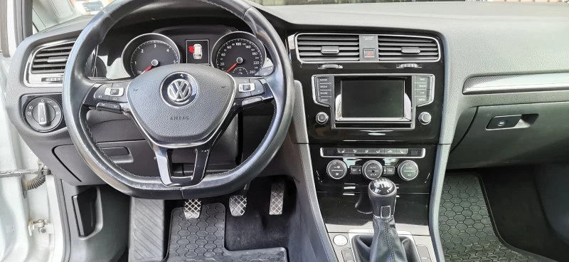 VW Golf 7         4-motion Distronic, снимка 9 - Автомобили и джипове - 52356466