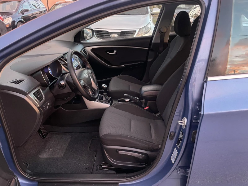 Hyundai I30 1.6CRDI-FACELIFT-ЛИЗИНГ, снимка 10 - Автомобили и джипове - 52398063