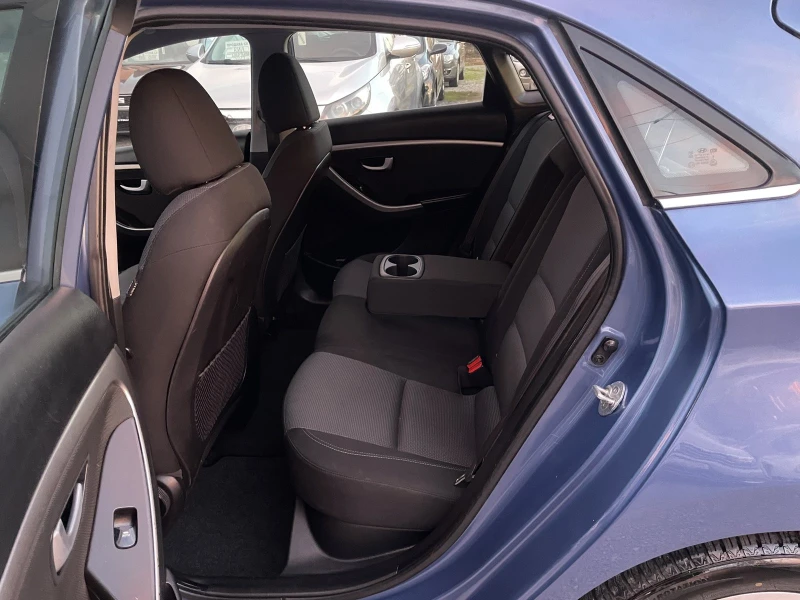 Hyundai I30 1.6CRDI-FACELIFT-ЛИЗИНГ, снимка 11 - Автомобили и джипове - 52398063