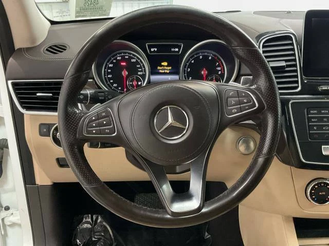 Mercedes-Benz GLS 450 ПОДГРЕВ* ОБДУХВАНЕ* МАСАЖ* КАМЕРА* КЕЙЛЕС* FULL, снимка 9 - Автомобили и джипове - 48912056