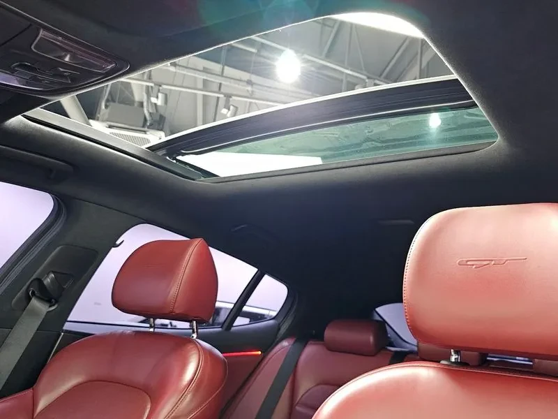 Kia Stinger 3.3 TURBO AWD GT, снимка 16 - Автомобили и джипове - 55035140