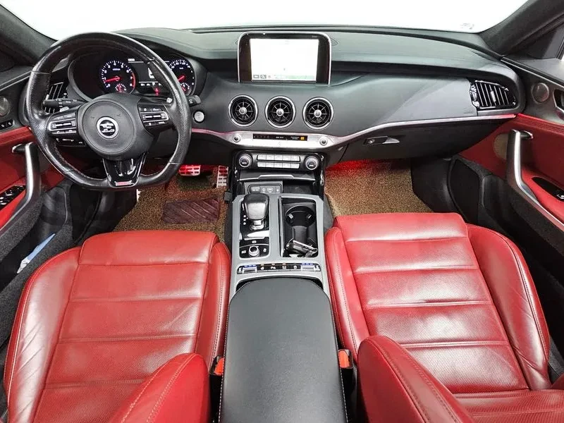 Kia Stinger 3.3 TURBO AWD GT, снимка 7 - Автомобили и джипове - 55035140