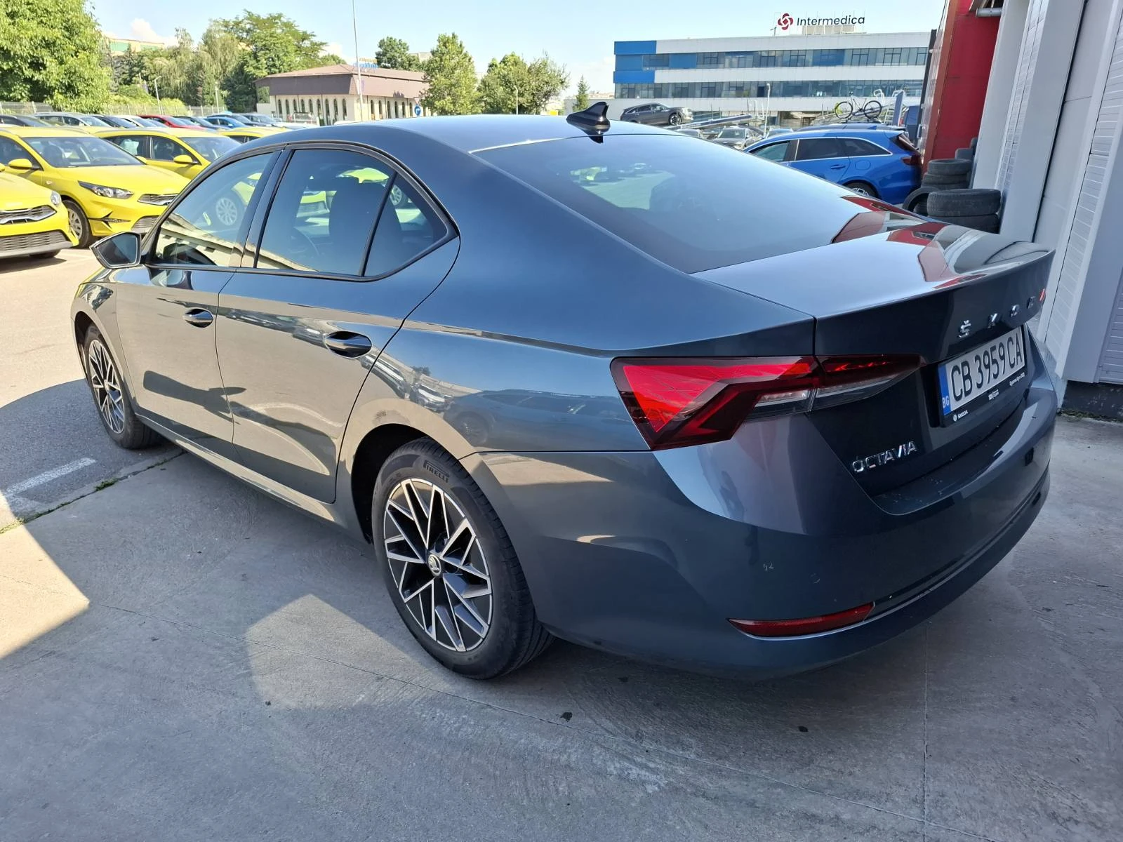 Skoda Octavia 1.0 TSI Business Гаранция - изображение 6