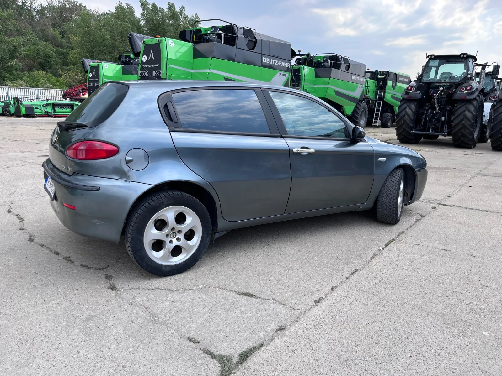 Alfa Romeo 147 1.9 JTD - изображение 4
