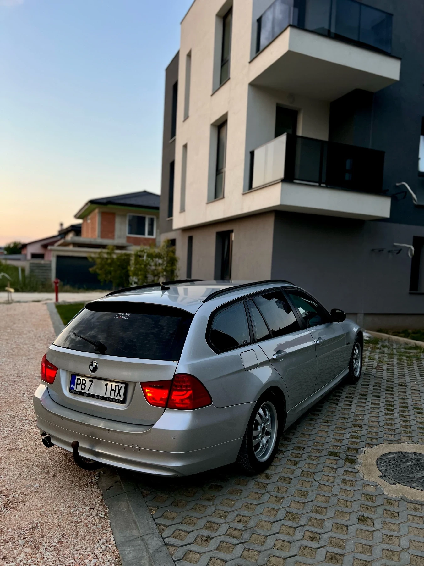 BMW 320 Бартер, Евро 5А, Navi, теглич, led, подгрев - изображение 7
