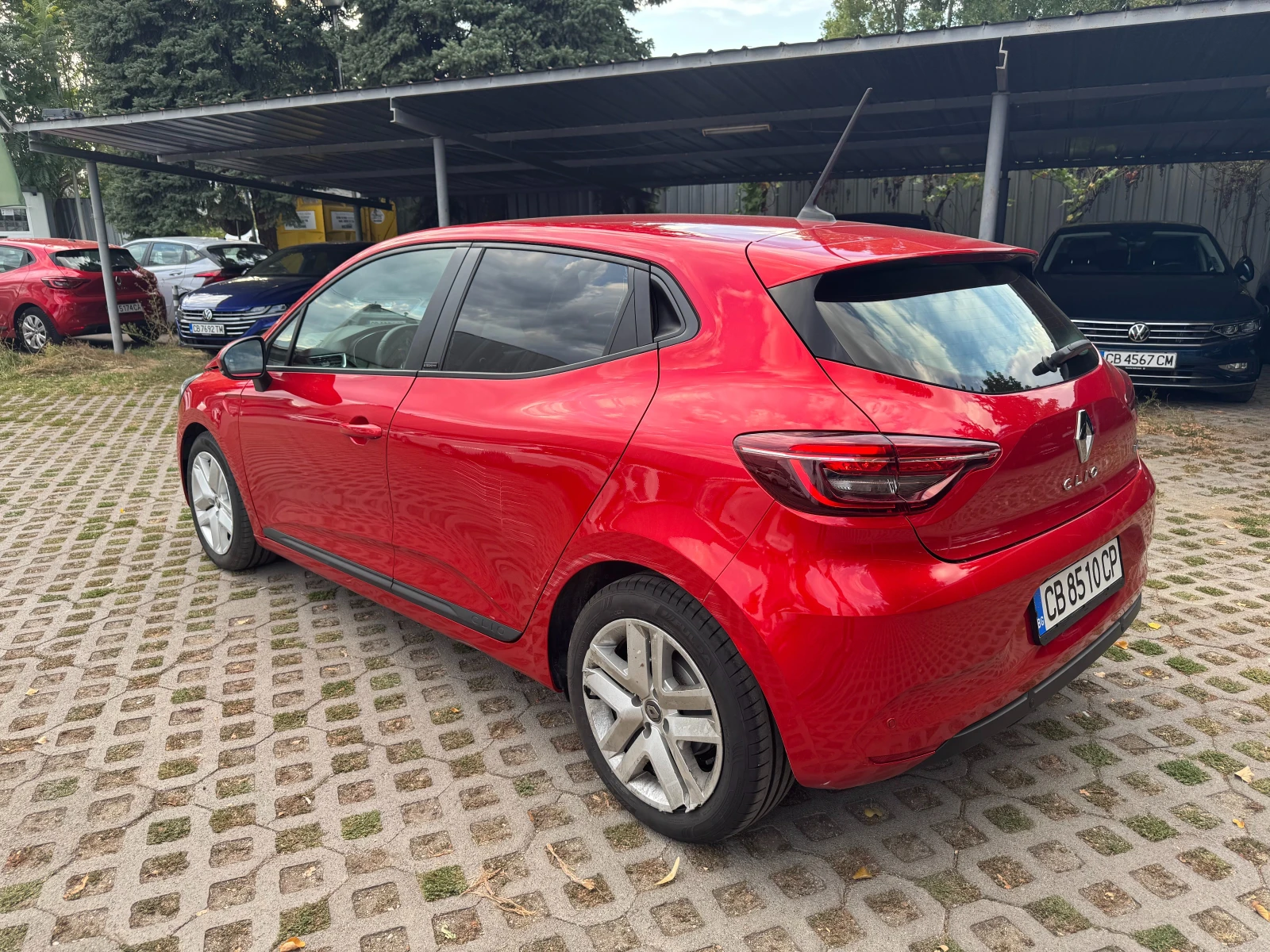 Renault Clio 1.6 e-TECH Hybrid  - изображение 7