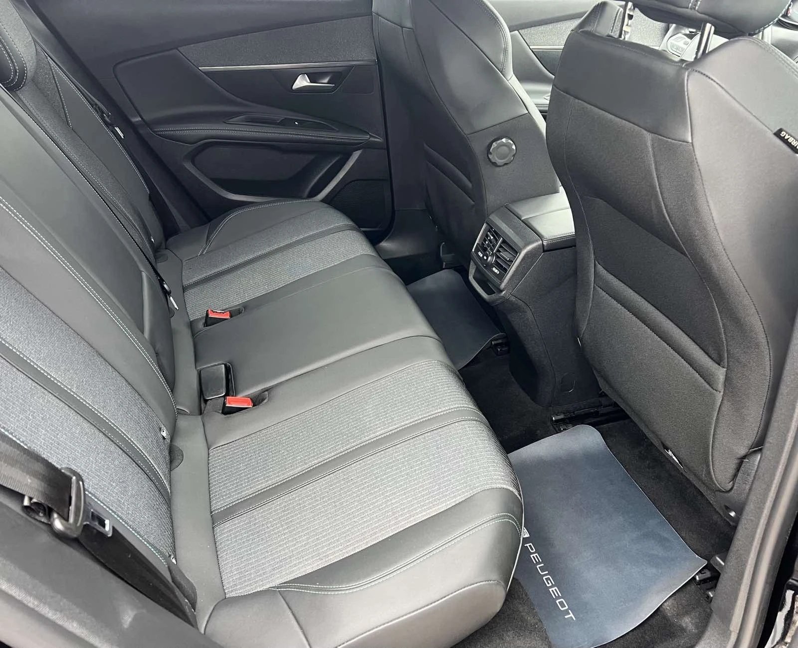 Peugeot 3008  1.5 BlueHDI 130ch S&S * ALLURE PACK * EAT8 | Mobile.bg � ����������� 11