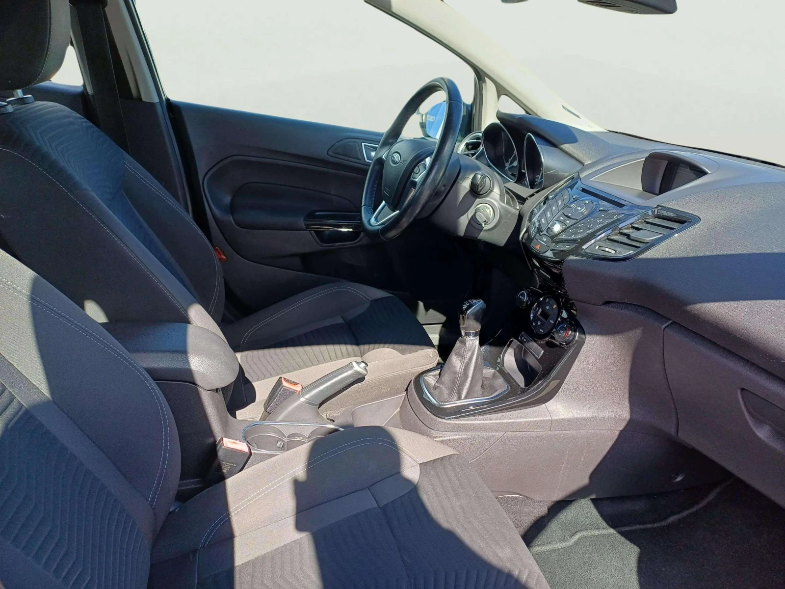 Ford Fiesta 1.0 EcoBoost | Mobile.bg � ����������� 11