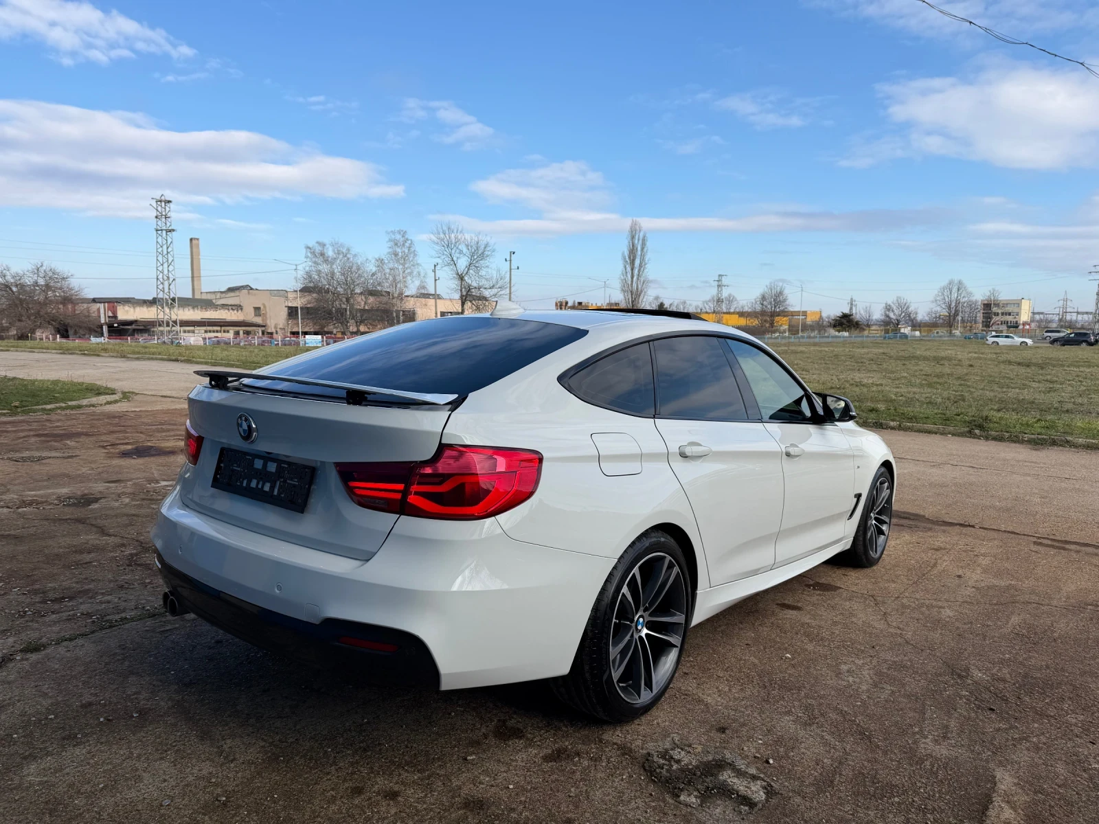BMW 3gt Facelift* 3.0xd* M-Paket* Led* Panorama* Топ! - изображение 4