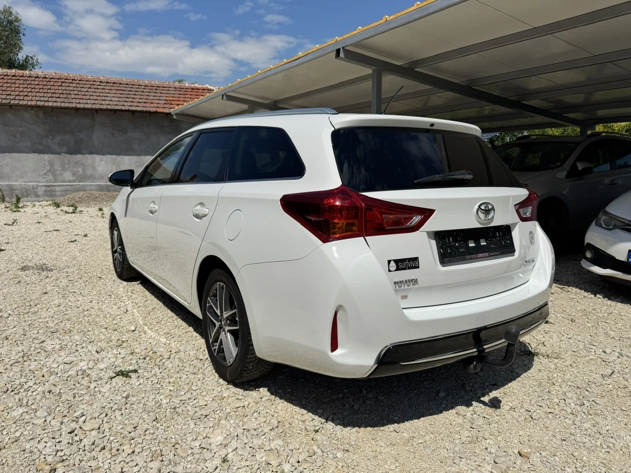 Toyota Auris 1.6i , снимка 3 - Автомобили и джипове - 55256810