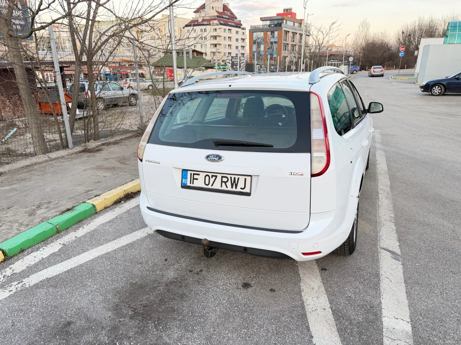 Ford Focus 1.6CDTI* БАРТЕР, снимка 5 - Автомобили и джипове - 53907006