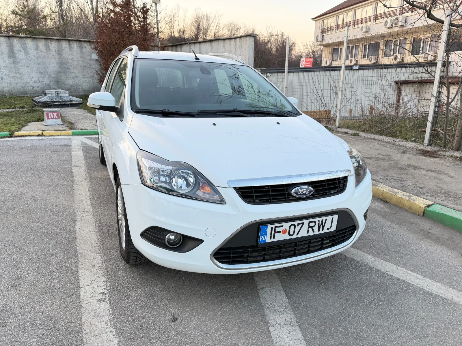 Ford Focus 1.6CDTI* БАРТЕР, снимка 2 - Автомобили и джипове - 53907006