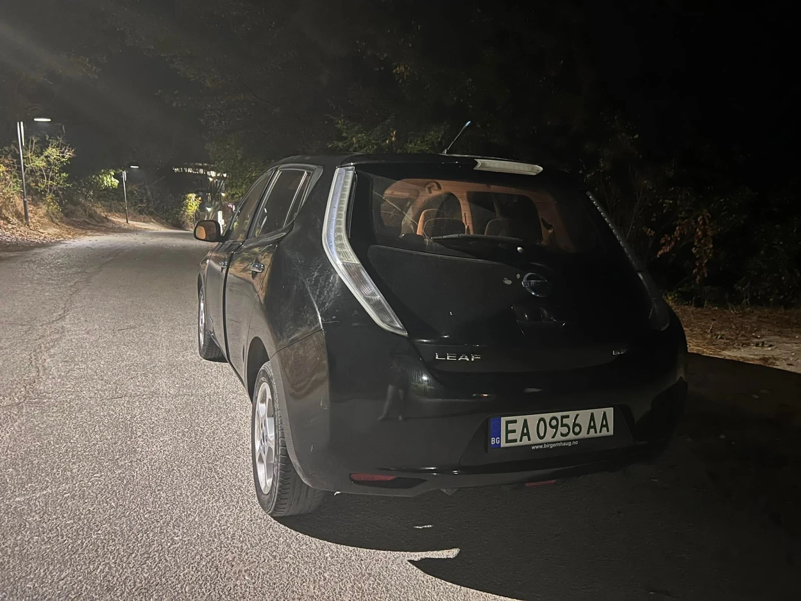 Nissan Leaf , снимка 12 - Автомобили и джипове - 53960872