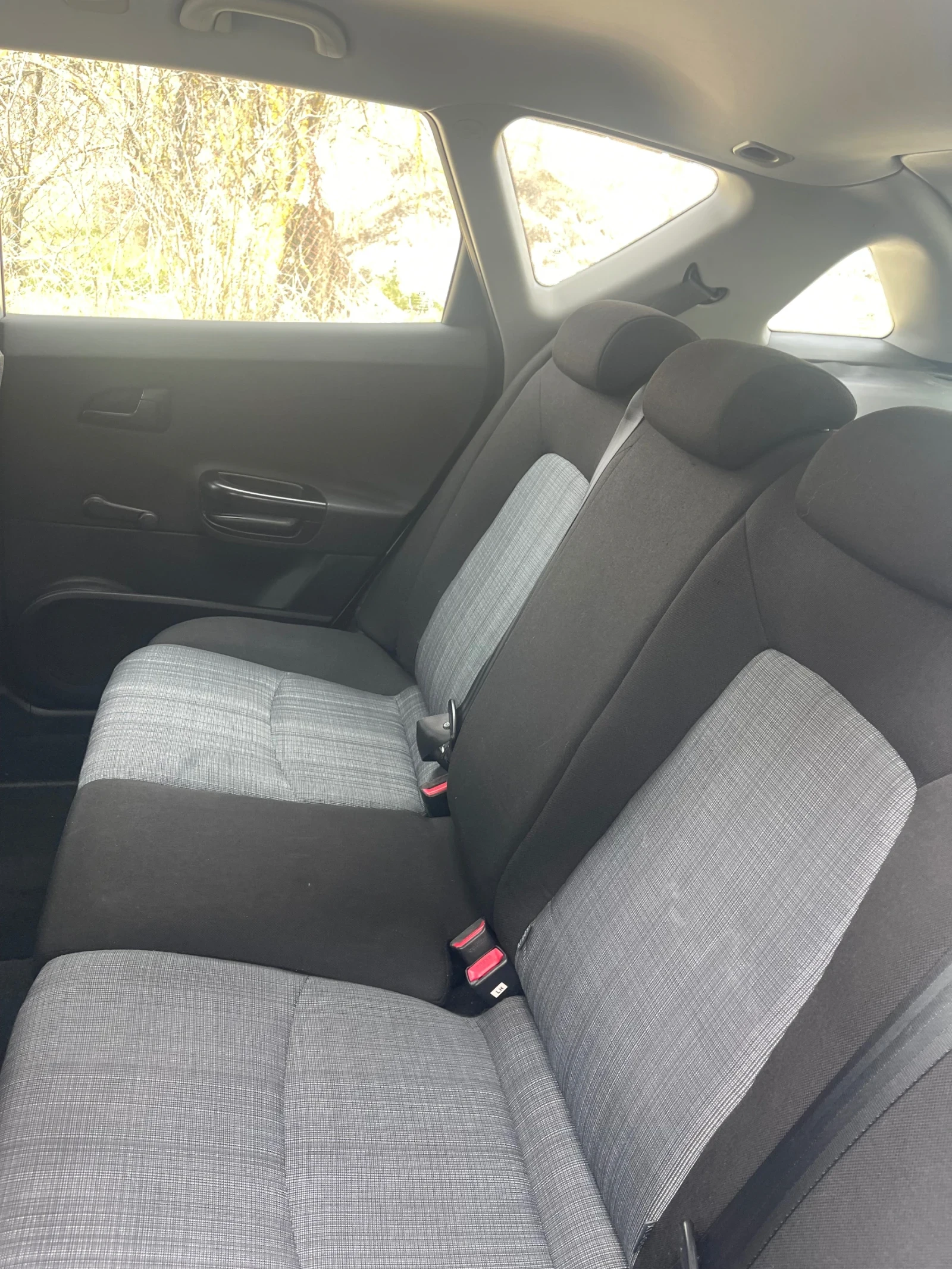 Kia Ceed SW, снимка 10 - Автомобили и джипове - 54057545