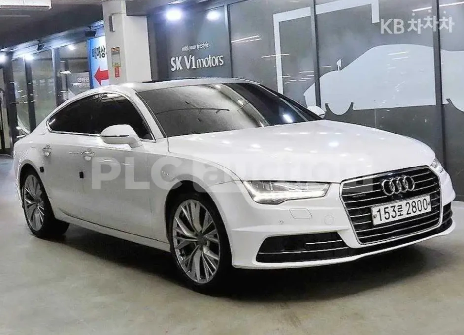 Audi A7 FACELIFT/CUSTOM INTERIOR/3.0 TDI quattro/, снимка 2 - Автомобили и джипове - 54092939