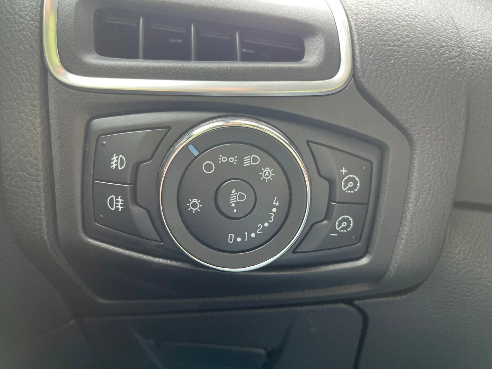 Ford Focus, снимка 14 - Автомобили и джипове - 54309597