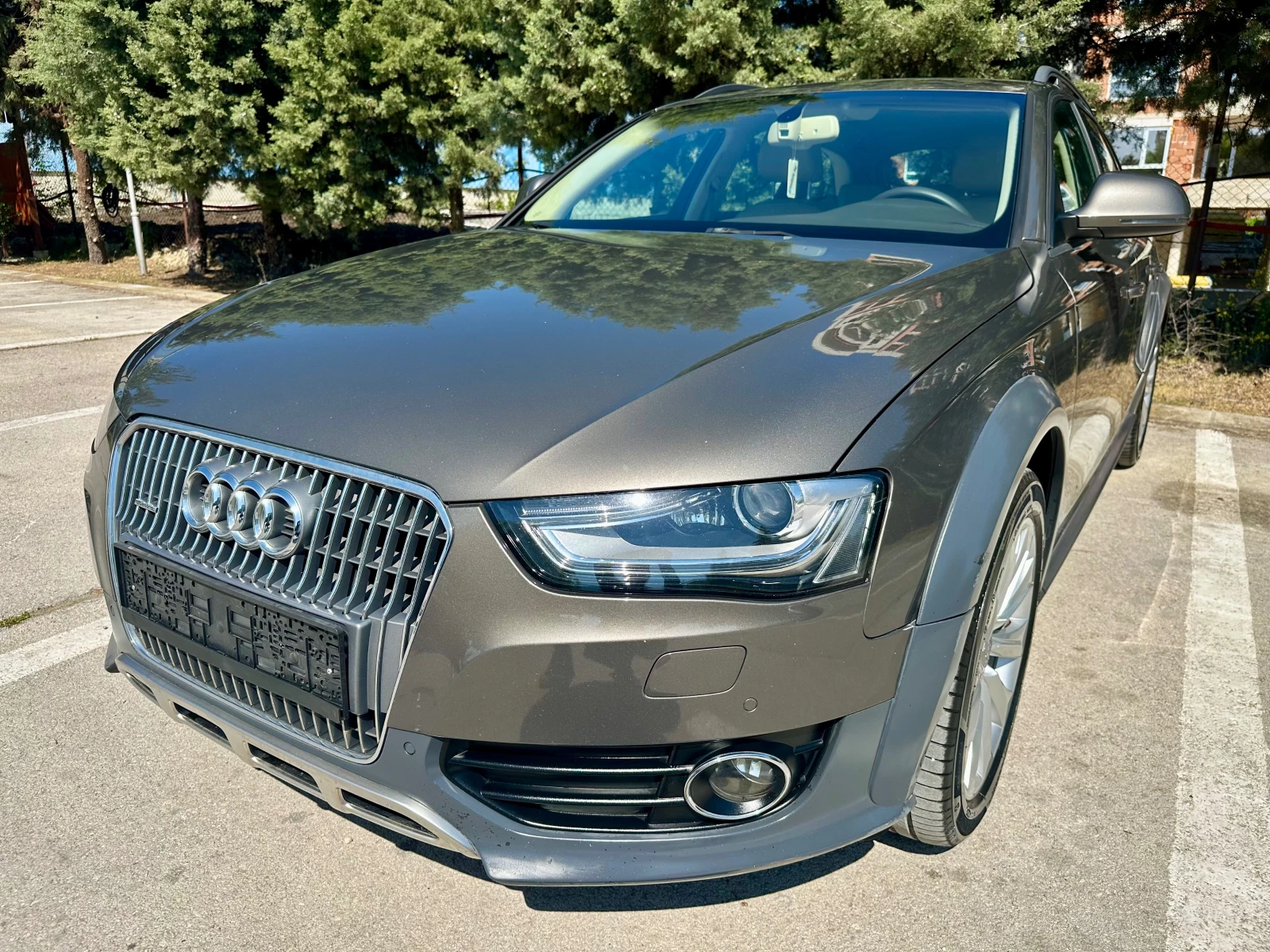 Audi A4 Allroad 2.0 TDI * BANG&OLUFSEN* QUATTRO* , снимка 4 - Автомобили и джипове - 54511185