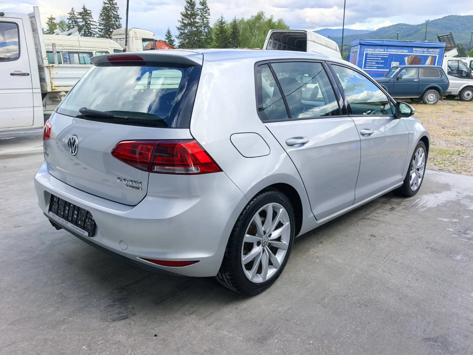VW Golf 2.0tdi HIGHLINE, снимка 7 - Автомобили и джипове - 54567560