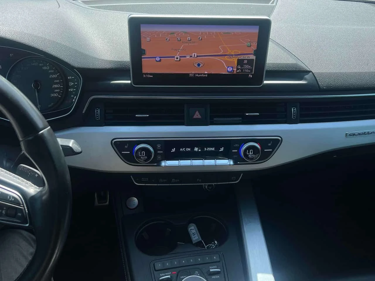 Audi S4 QUATTRO * ГЛАВНО ПРЕДСТАВИТЕЛСТВО НА AUDI* , снимка 10 - Автомобили и джипове - 54888247