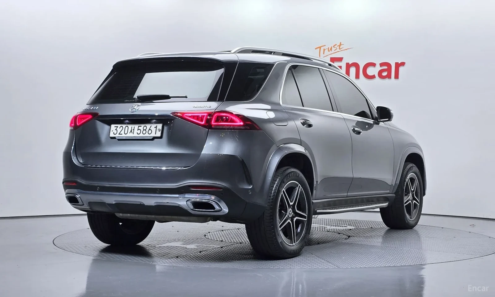 Mercedes-Benz GLE 450 Mercedes-Benz GLE GLE450 4MATIC * РЕАЛНИ КИЛОМЕТРИ, снимка 2 - Автомобили и джипове - 55176891