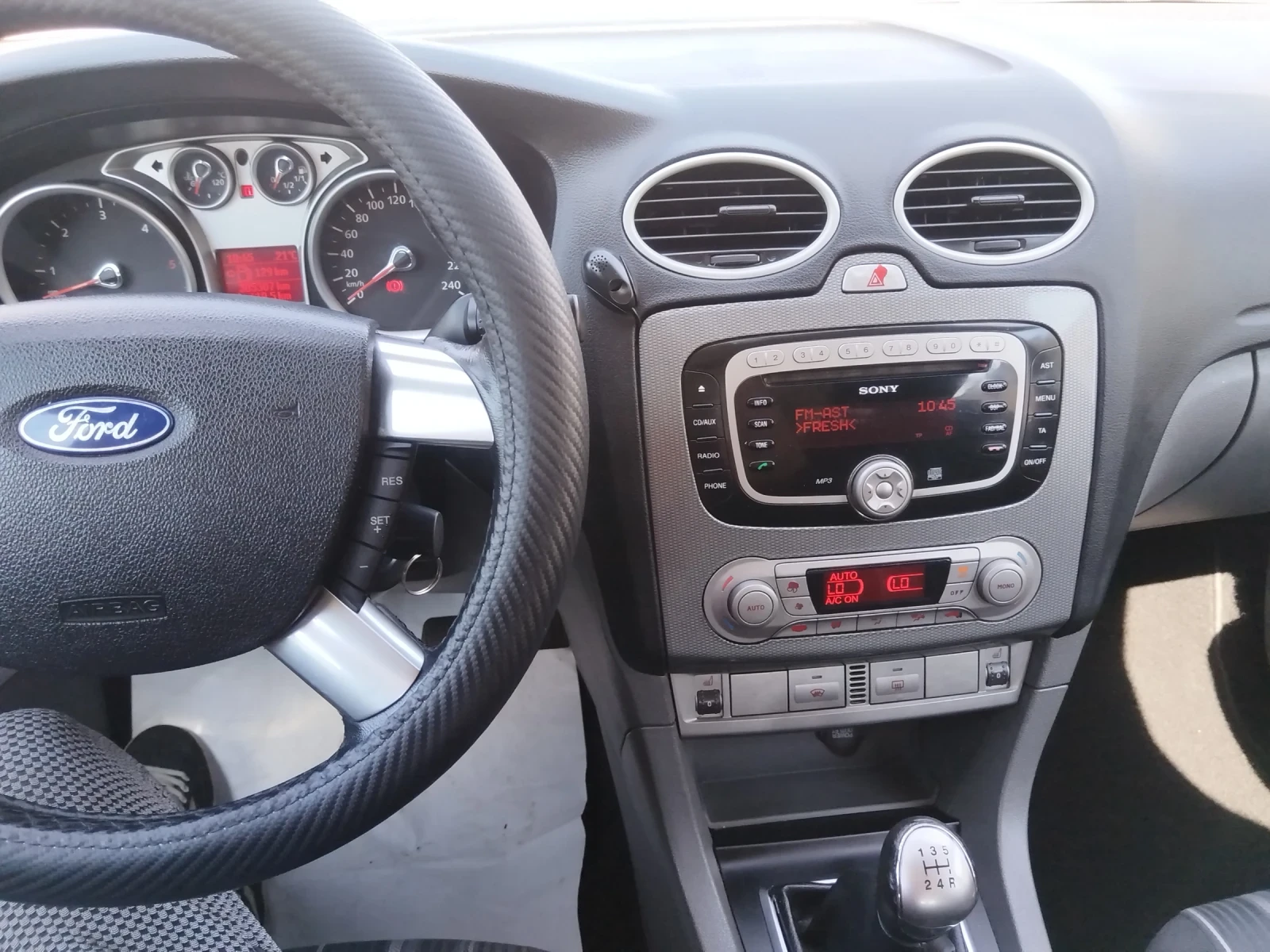 Ford Focus 1.6TDCI , снимка 16 - Автомобили и джипове - 55354951