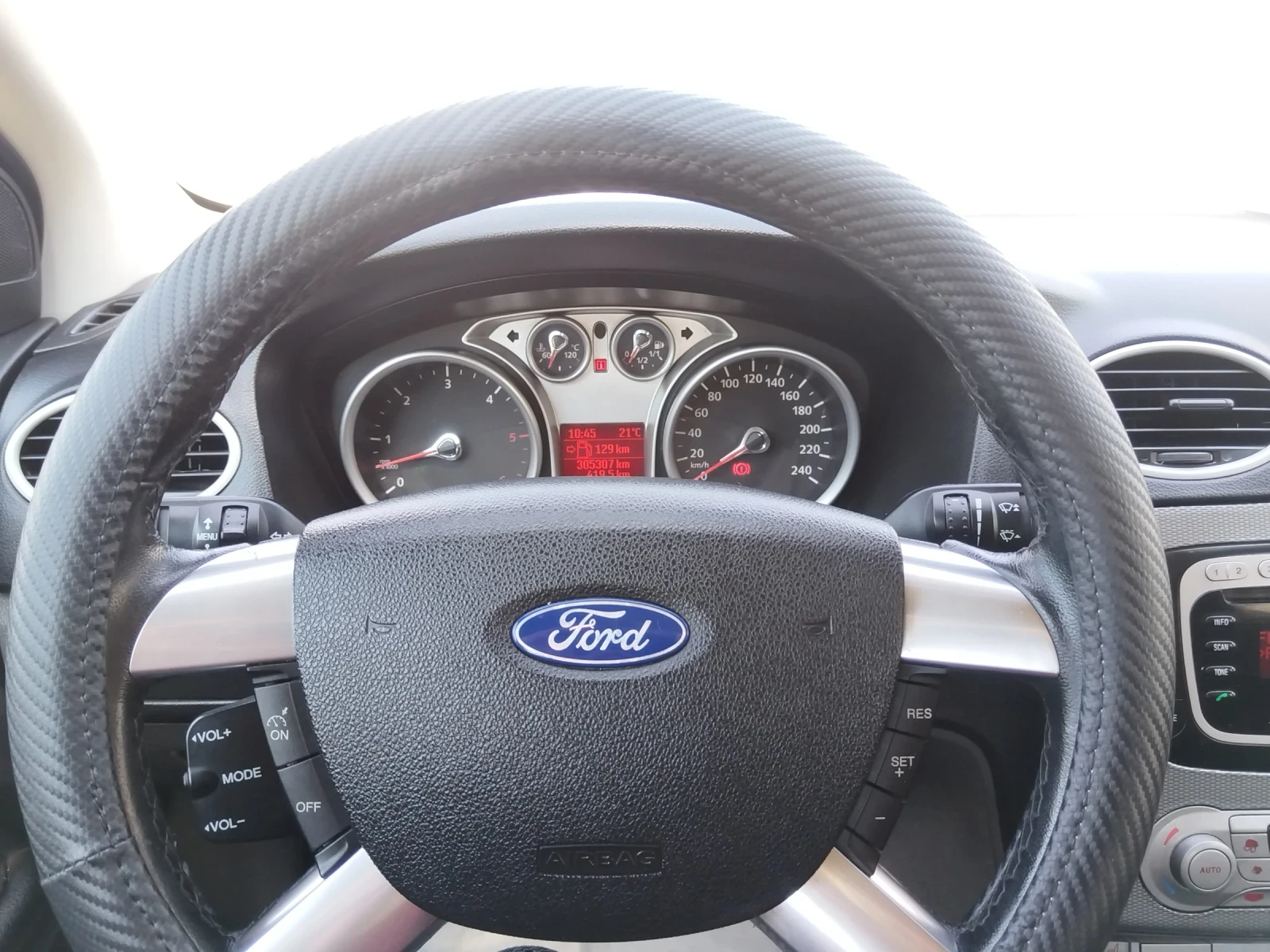 Ford Focus 1.6TDCI , снимка 17 - Автомобили и джипове - 55354951