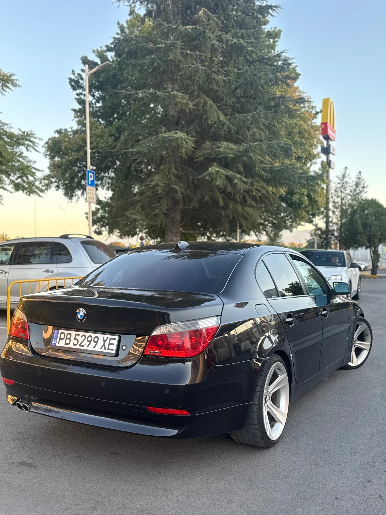BMW 530, снимка 3 - Автомобили и джипове - 56011510