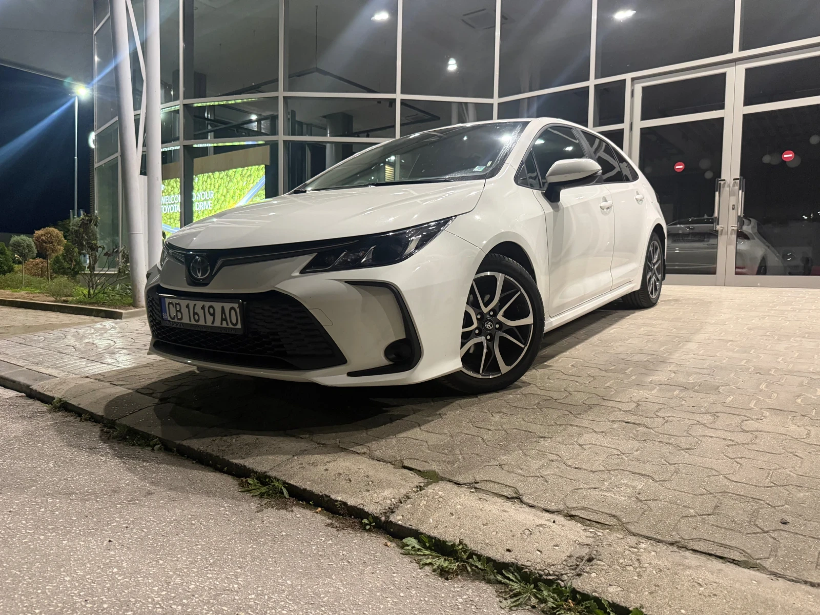 Toyota Corolla Седан/хиб/Гаранция до 34