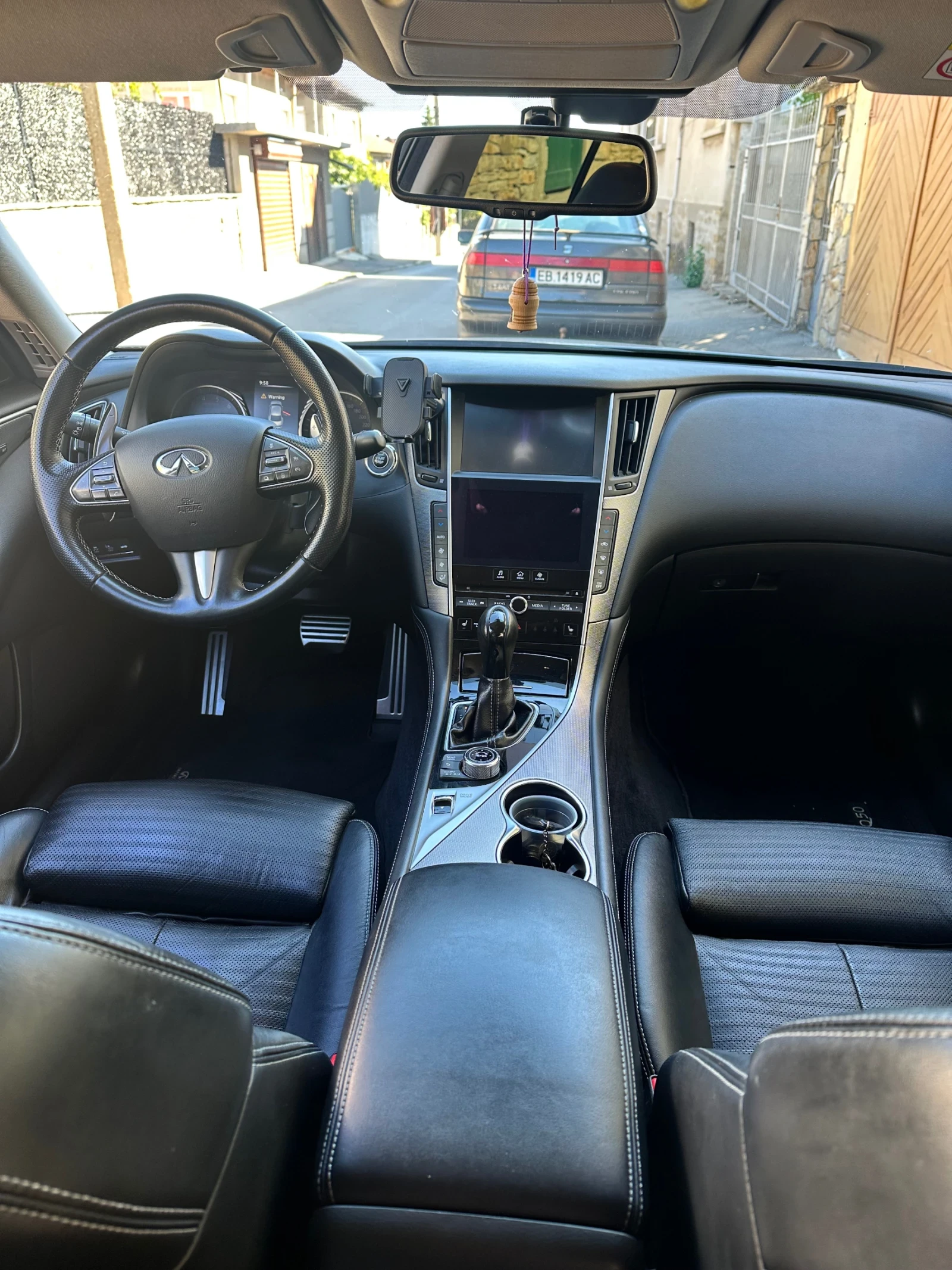 Infiniti Q50, снимка 9 - Автомобили и джипове - 56447269