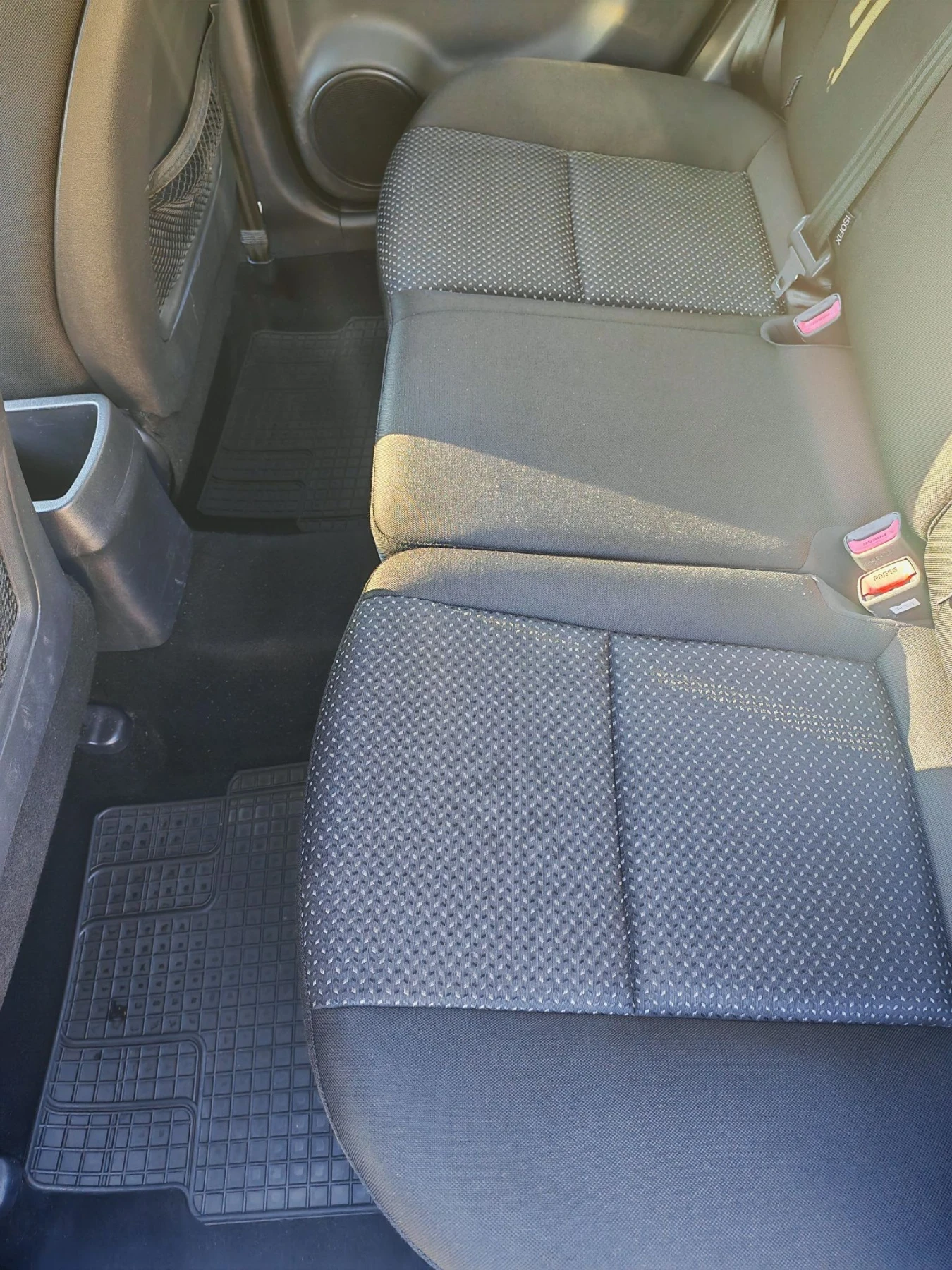 Hyundai I30 1.6 ����� 2010 �������� ������� | Mobile.bg � ����������� 9