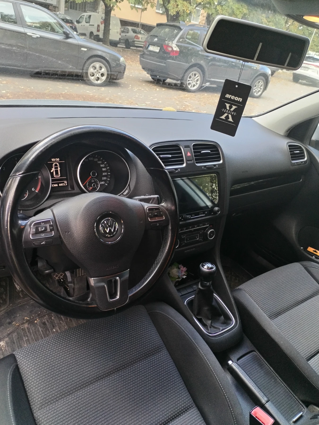 VW Golf, снимка 5 - Автомобили и джипове - 56550740