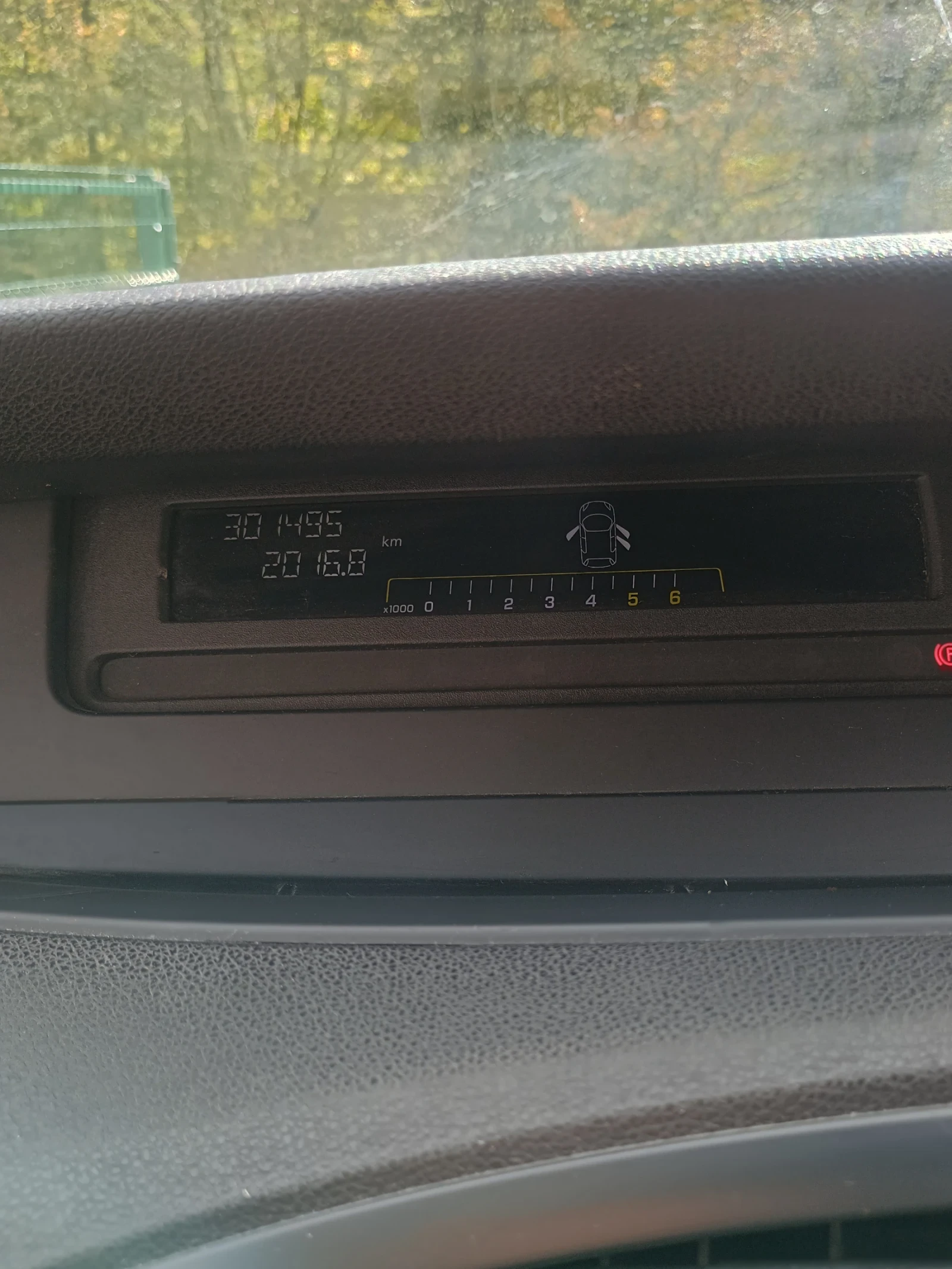 Renault Scenic 1.5DCI, снимка 6 - Автомобили и джипове - 56553559