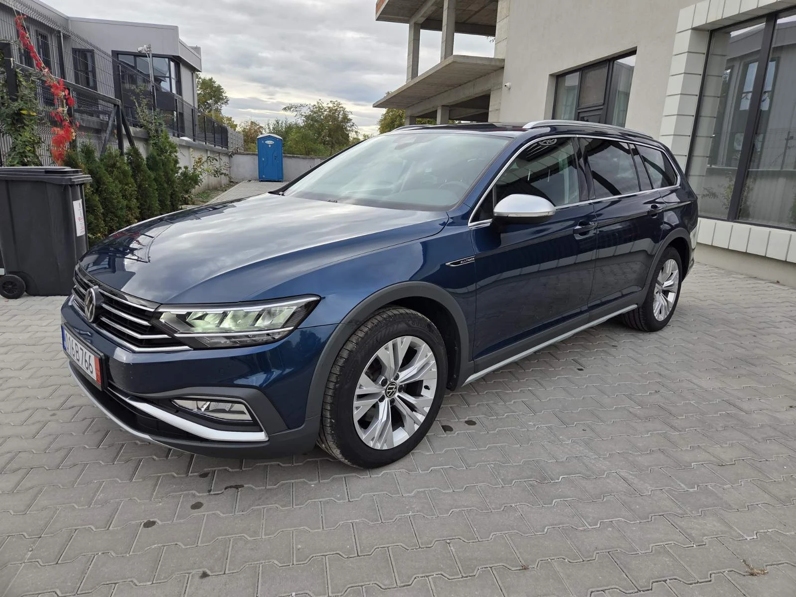 VW Passat 2.0TDI ALLTRACK, снимка 3 - Автомобили и джипове - 56725218
