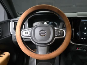 Volvo XC60 2Nd Generation D5 Momentum, снимка 13