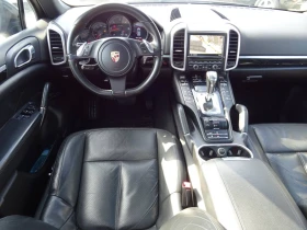 Porsche Cayenne 3.0, снимка 13 - Автомобили и джипове - 44378184