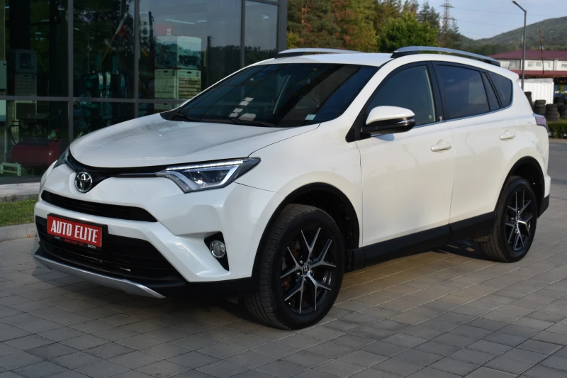 Toyota Rav4 2.0D4D/EURO6/KEYLESSGO/NAVI/ПЕРФЕКТНА!!!, снимка 2 - Автомобили и джипове - 47134610