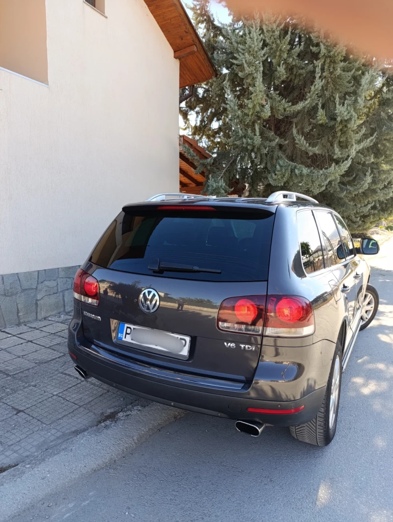 VW Touareg 3.0 TDI, снимка 5 - Автомобили и джипове - 47642615