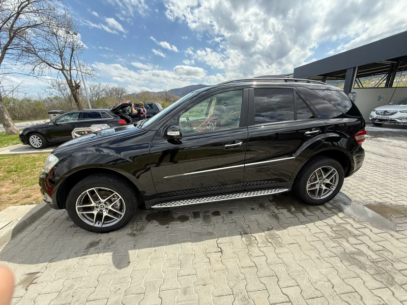 Mercedes-Benz ML 320, снимка 2 - Автомобили и джипове - 52665347