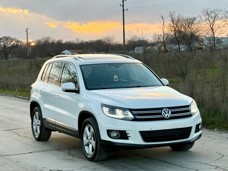 VW Tiguan 4x4 DSG ПАНОРАМА ФУЛ!, снимка 17 - Автомобили и джипове - 53194760