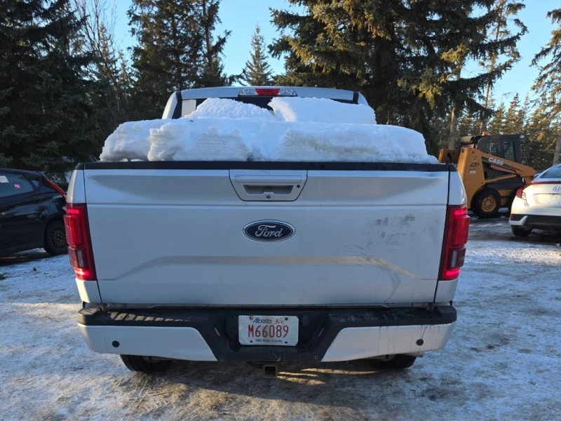 Ford F150 2016 4WD SuperCrew * CARFAX * БЕЗ ПЪРВОНАЧАЛНА, снимка 5 - Автомобили и джипове - 53140324