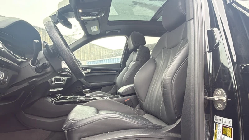 Audi Q5 Premium Plus S-Line 45TFSI * CARFAX* * ЦЕНА ДО БГ*, снимка 4 - Автомобили и джипове - 53459532