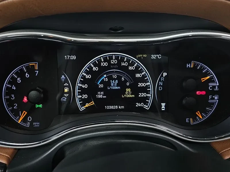 Jeep Cherokee 3.6 Summit/ HARMAN K/ DIST/ PANO/ �����/ ��������� | Mobile.bg � ����������� 8