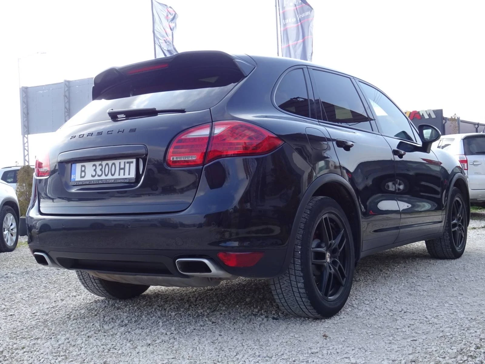 Porsche Cayenne 3.0 - изображение 9