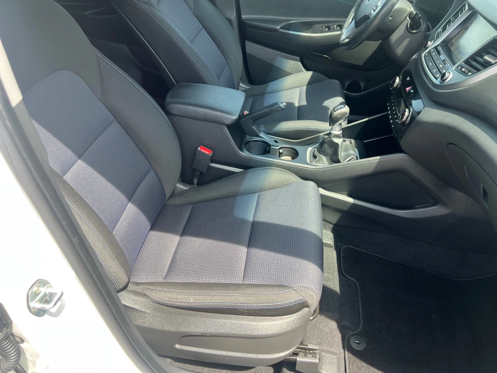 Hyundai Tucson 1.7 CRDI X POSIBLE | Mobile.bg   13